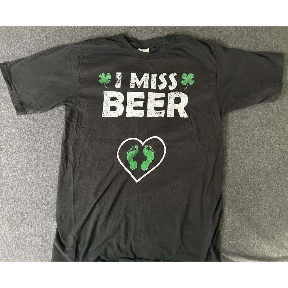 St Patrick’s Day Maternity Tshirt